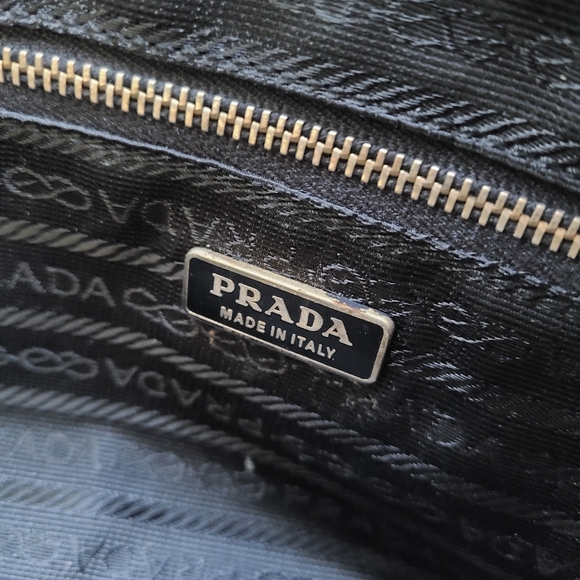 Prada Gold Grommet Black Leather Hand Bag w/ Lock and Keys - Picture 11 of 11